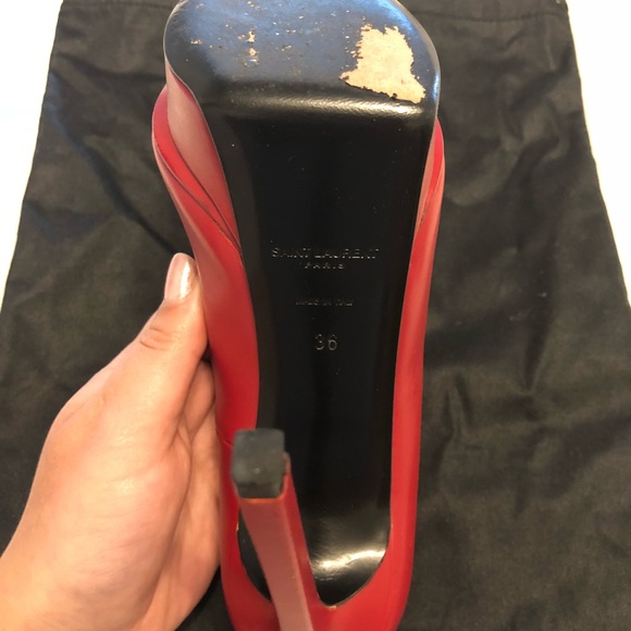 Red Saint Laurent 'Janis' Platform Pump - Picture 5 of 8